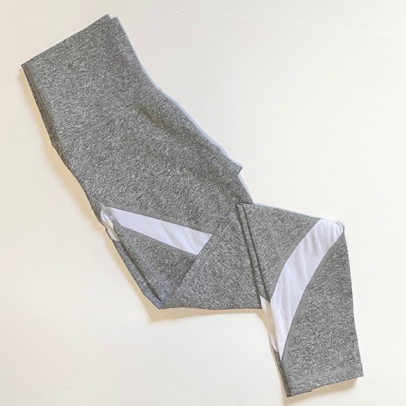 Aerie gray mesh cropped leggings size XS short - Picture 3 of 11